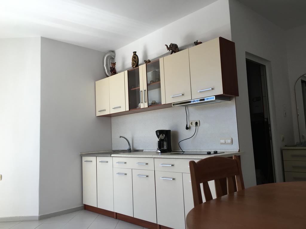 Adonai Apartments Misivri Dış mekan fotoğraf