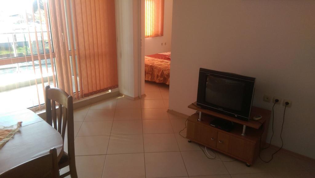 Adonai Apartments Misivri Dış mekan fotoğraf