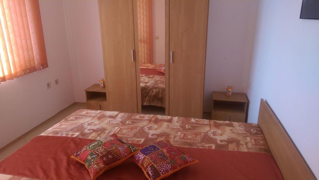 Adonai Apartments Misivri Dış mekan fotoğraf